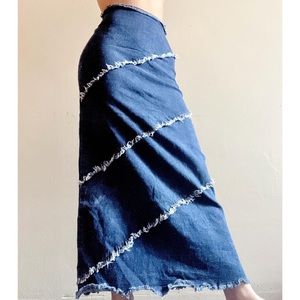 Y2k/90s Monteau stretchy denim skirt